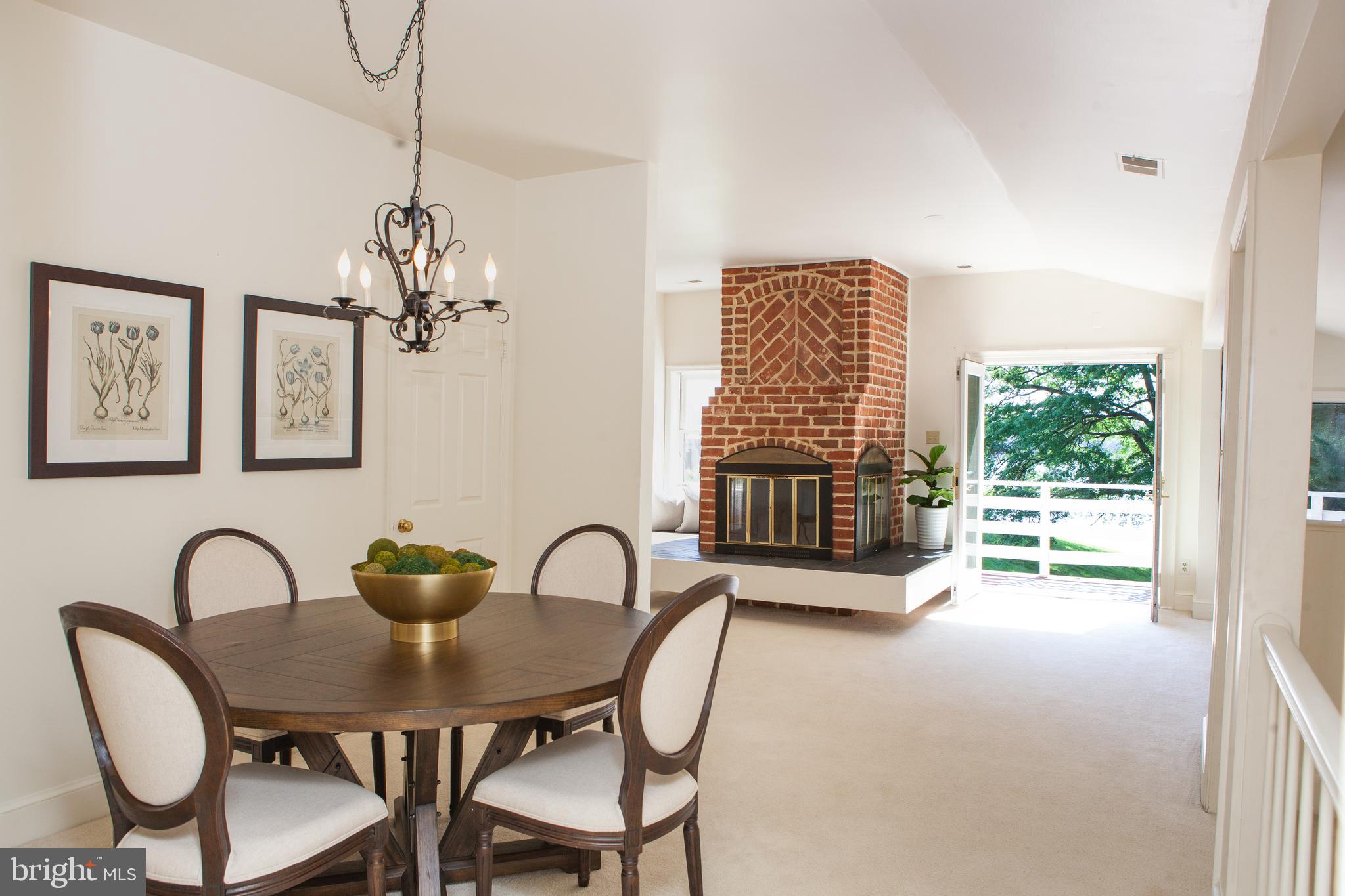 ANDALUSIA ON THE POTOMAC - Residential