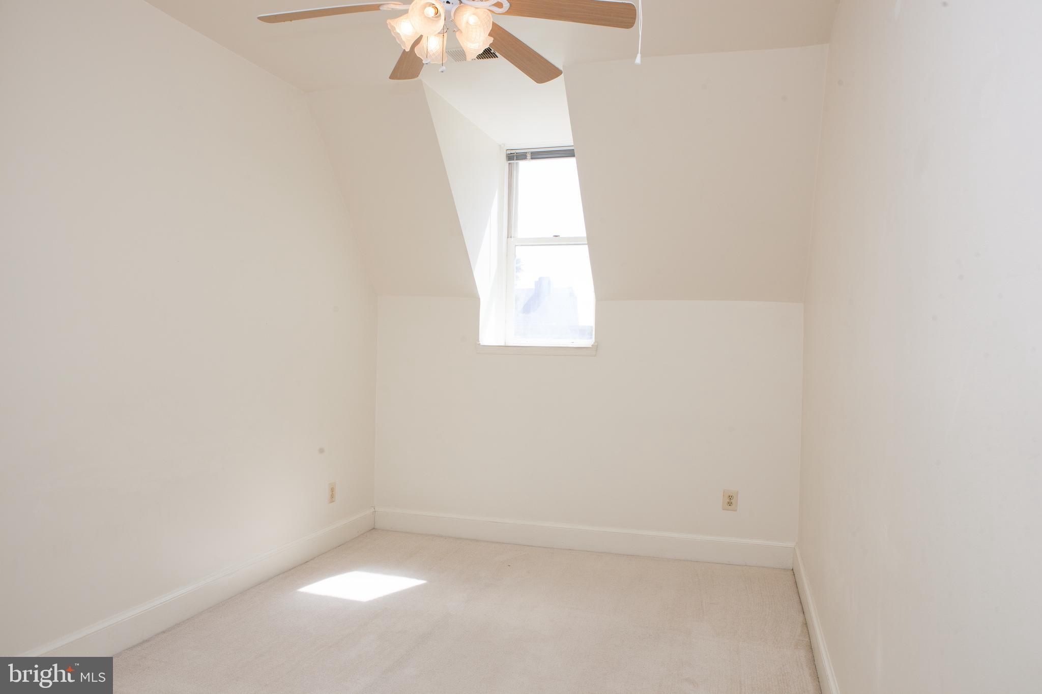 ANDALUSIA ON THE POTOMAC - Residential