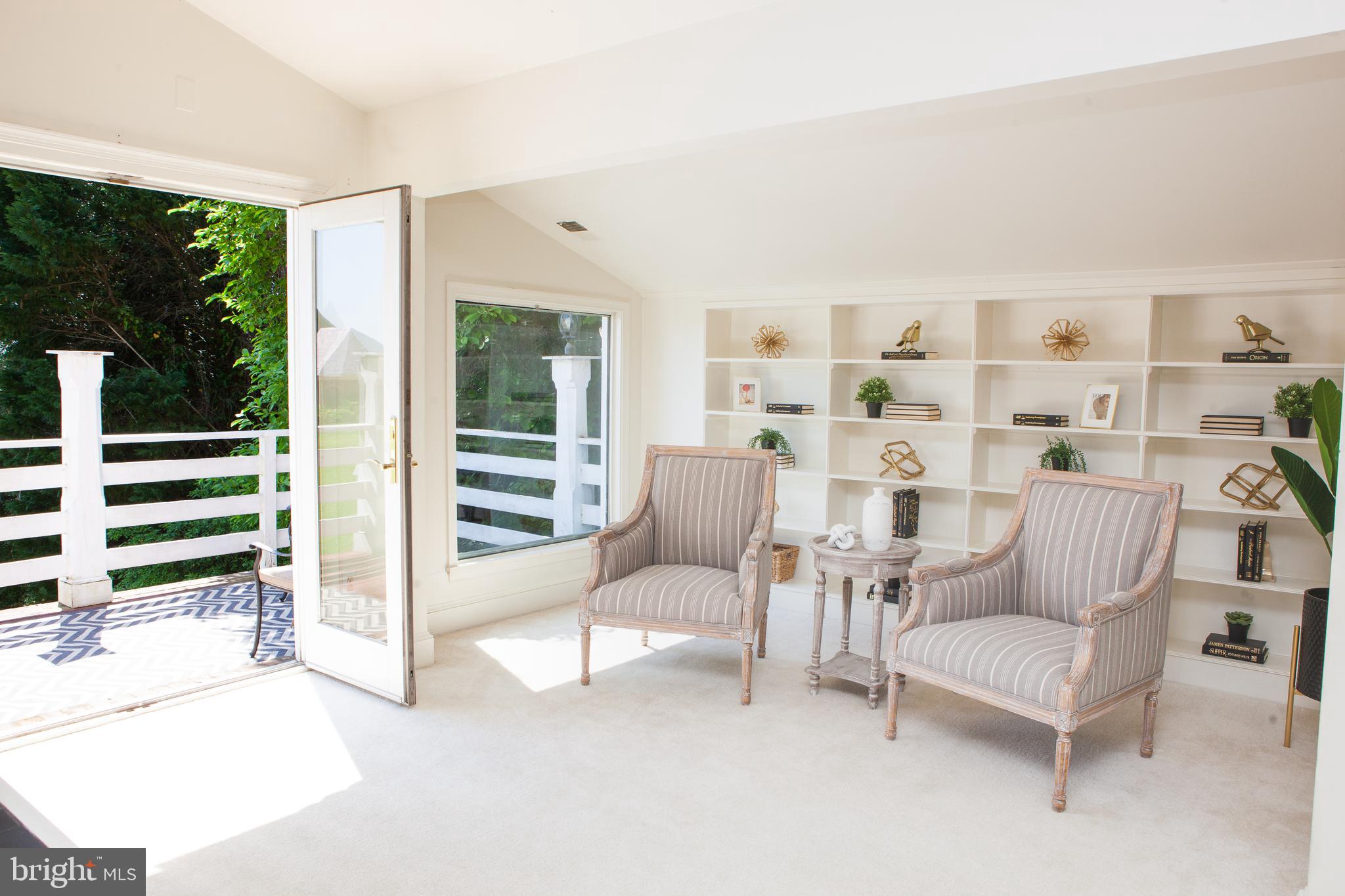 ANDALUSIA ON THE POTOMAC - Residential