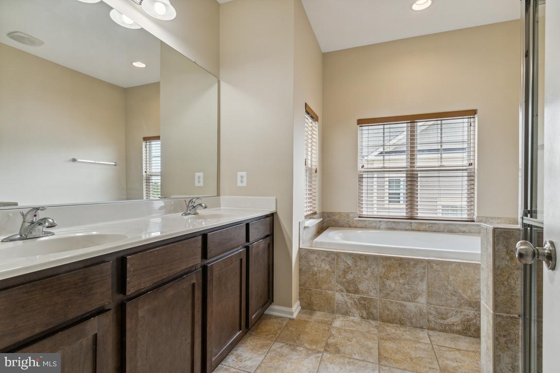 KIMMITT PROPERTY - Residential