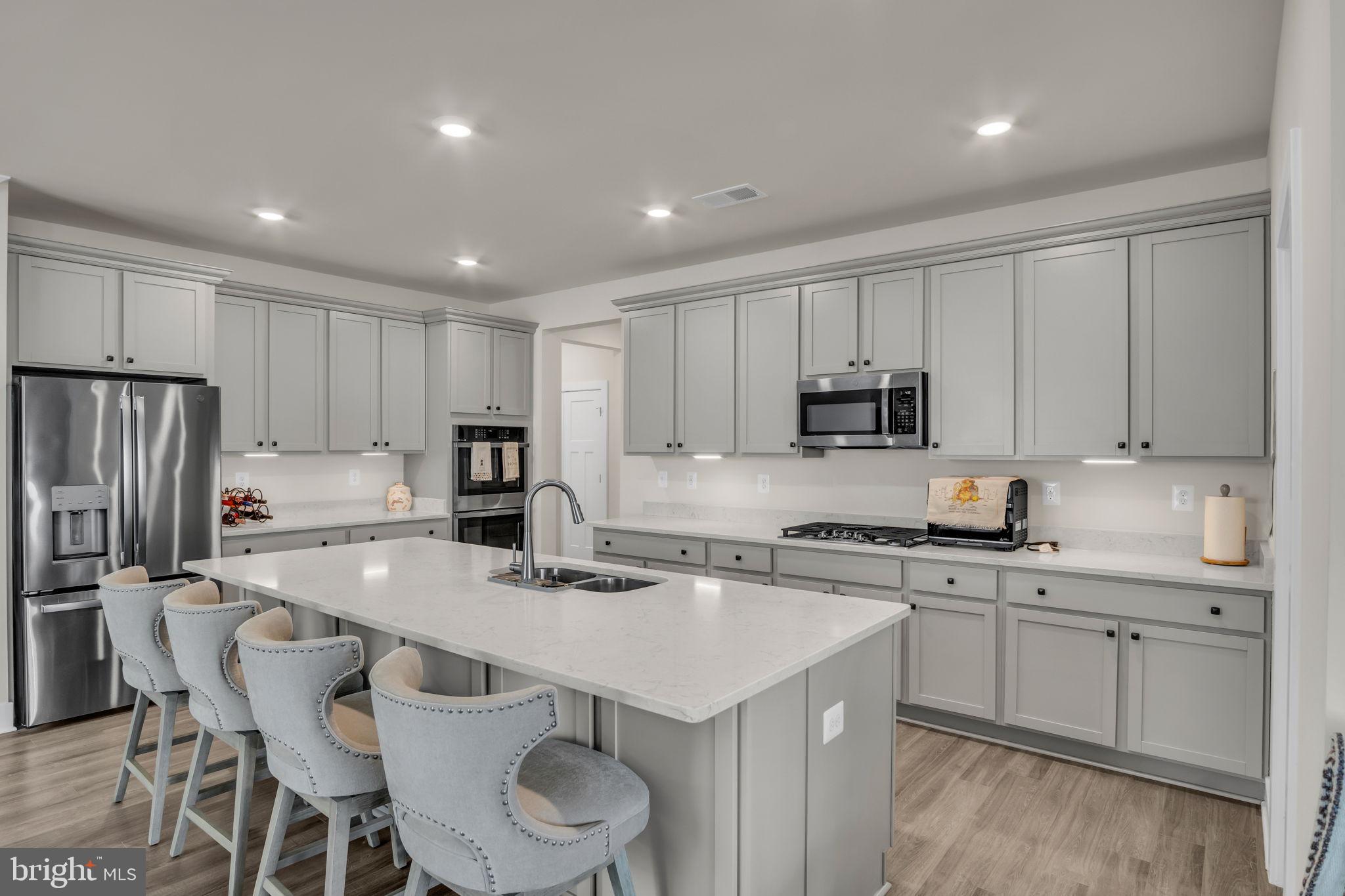 294 RUSTIC WOOD DRIVE