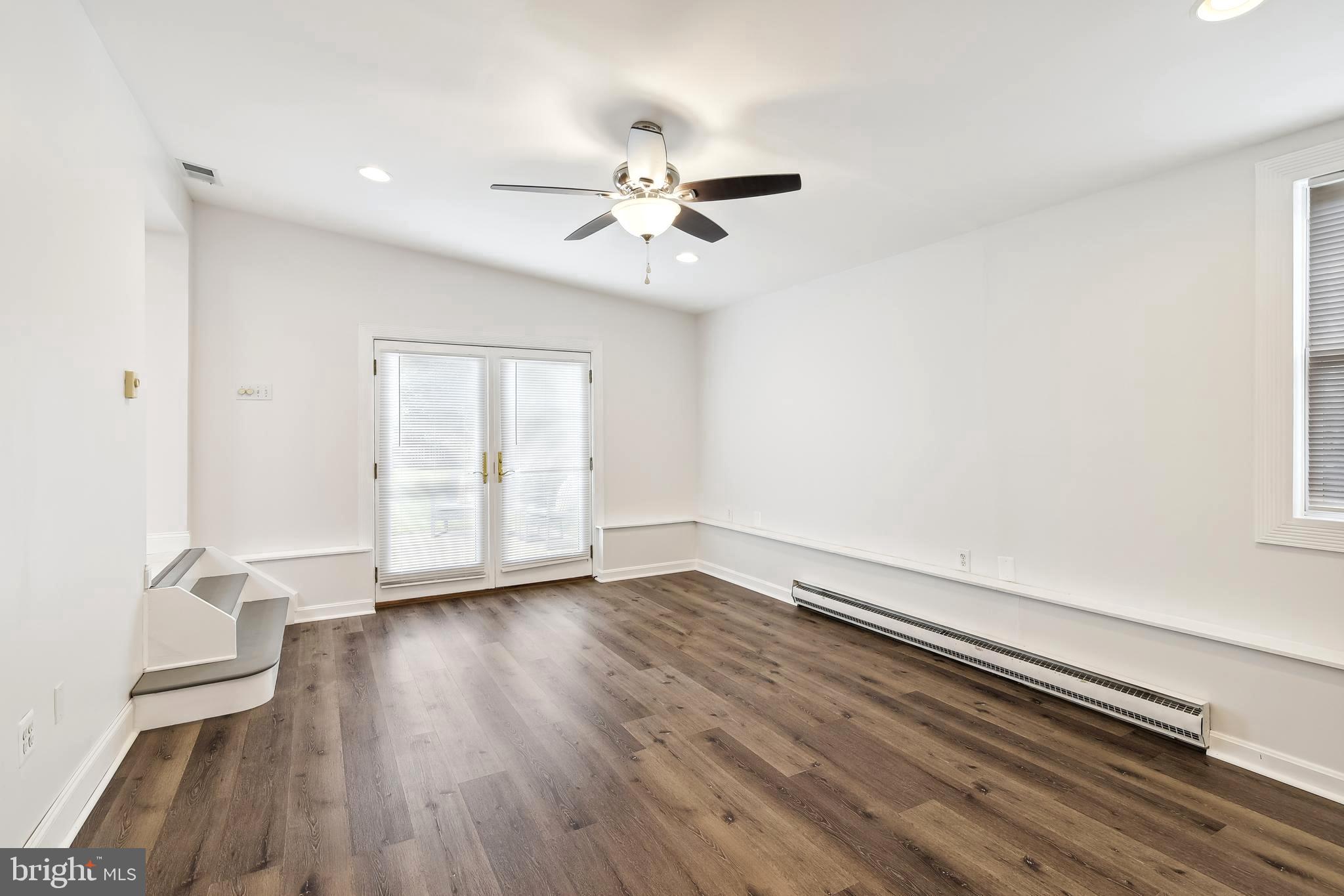 MARLEY PARK BEACH - Residential