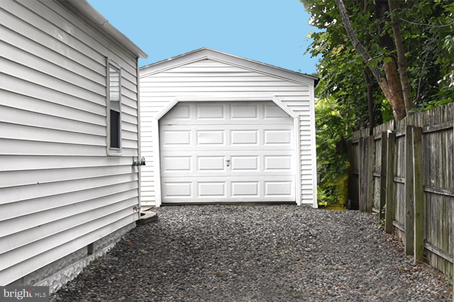 MARLEY PARK BEACH - Residential