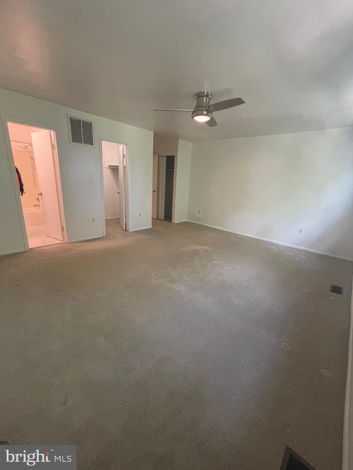 STKBRDGE AT TANGLWD COD - Residential Lease