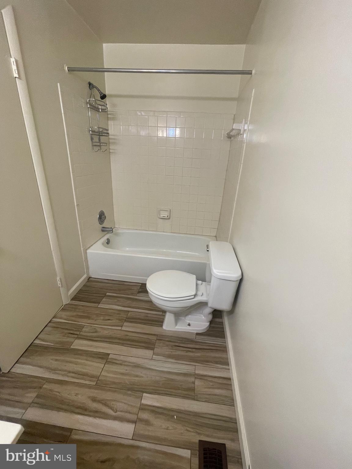 STKBRDGE AT TANGLWD COD - Residential Lease