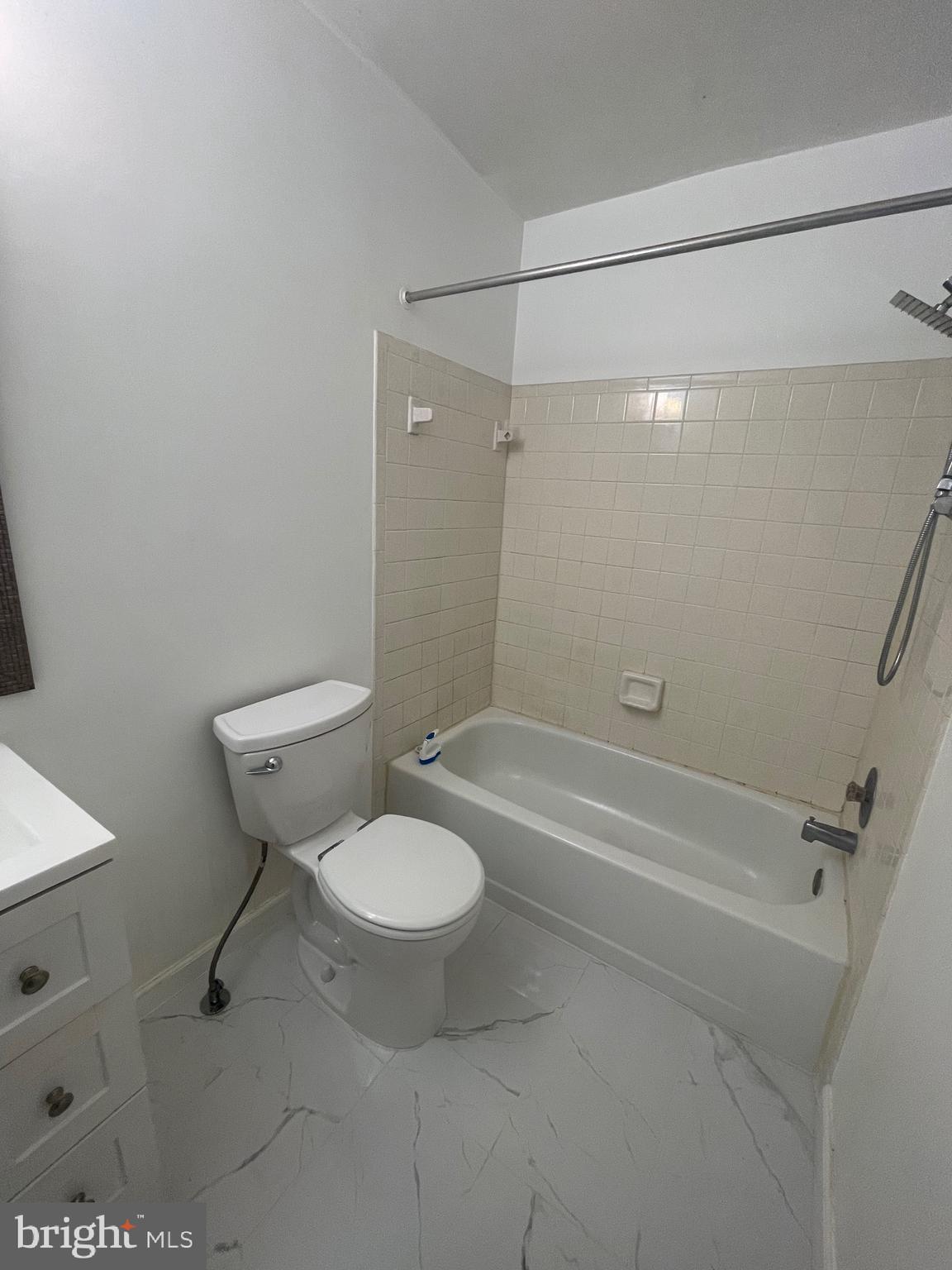 STKBRDGE AT TANGLWD COD - Residential Lease