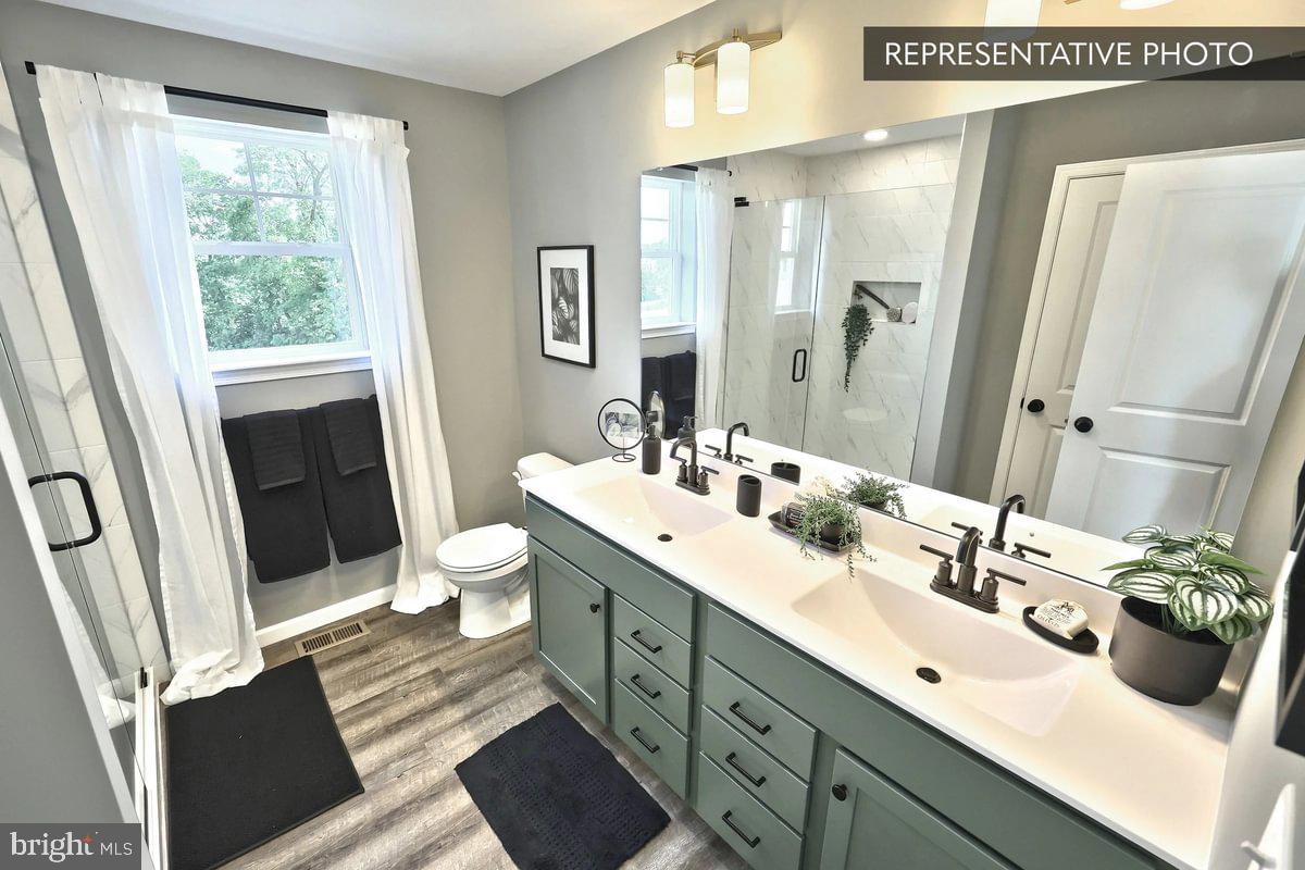 LOGAN MEADOWS - Residential