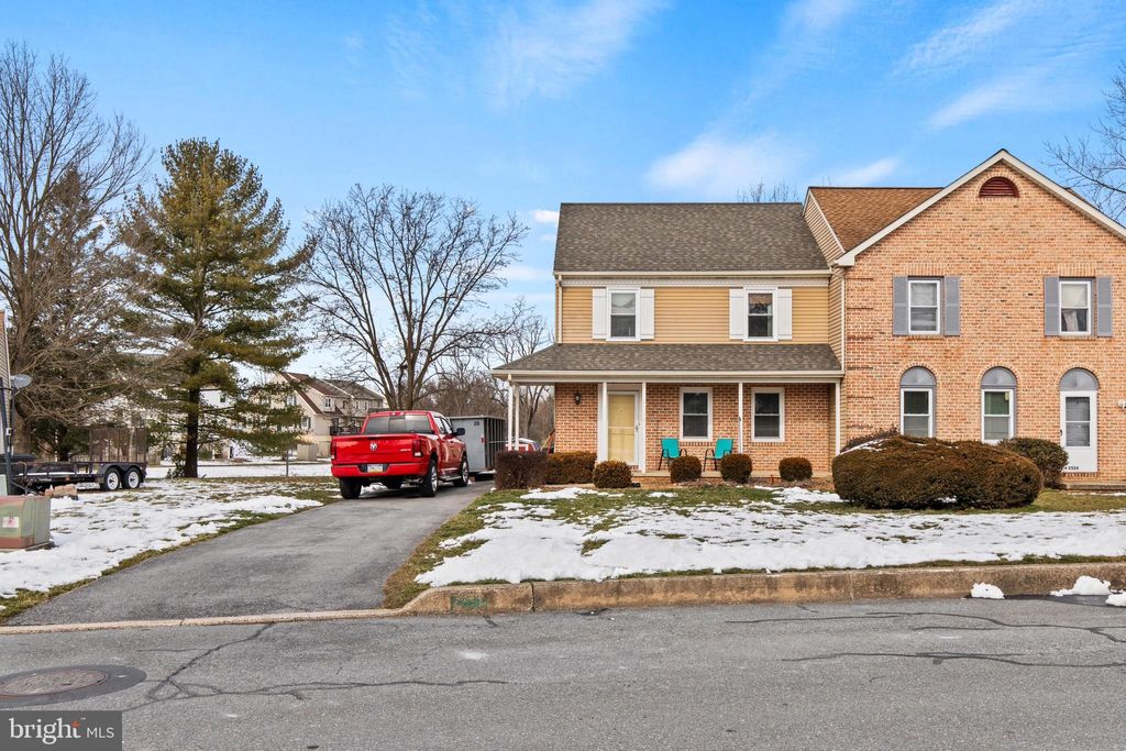 Photo of 2536 Chrismar Way, East Petersburg, PA 17520 (MLS # PALA2047110)