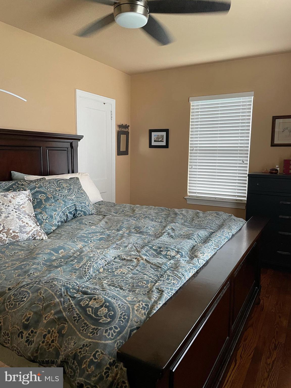 DOUGLAS PARK - Residential Lease