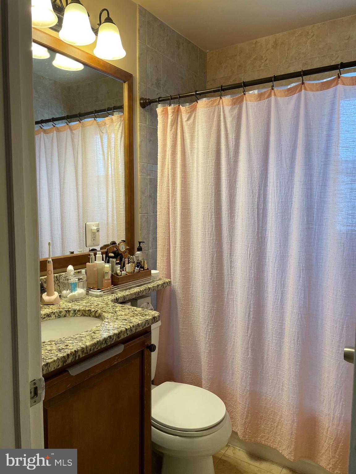 DOUGLAS PARK - Residential Lease