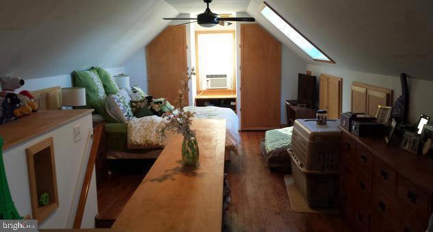 DOUGLAS PARK - Residential Lease