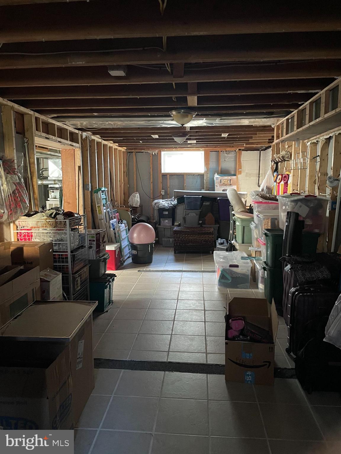 DOUGLAS PARK - Residential Lease