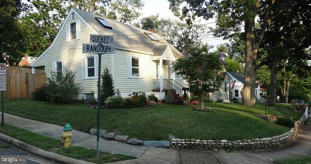 DOUGLAS PARK - Residential Lease