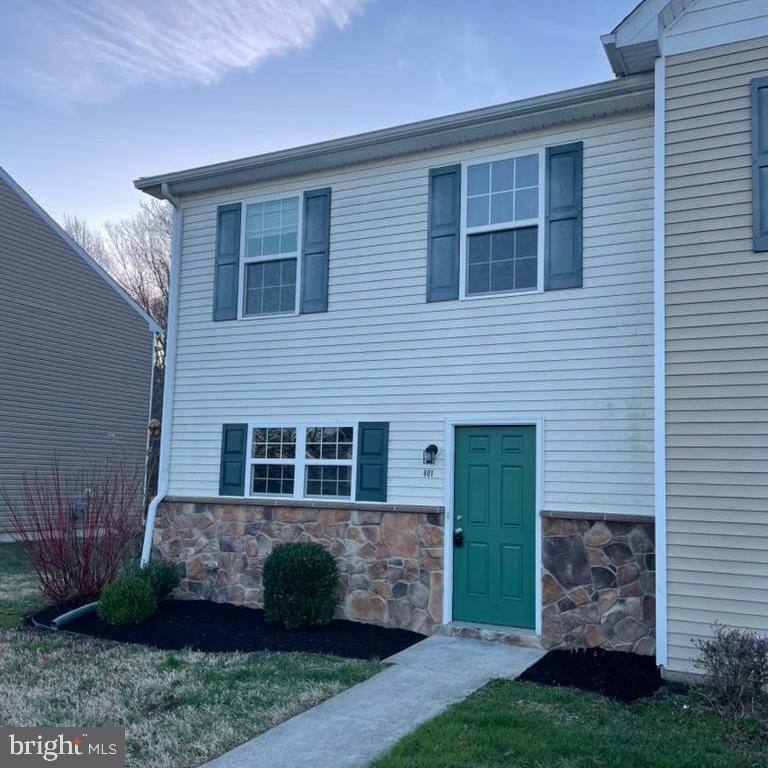 CATTAIL CROSSING - Residential