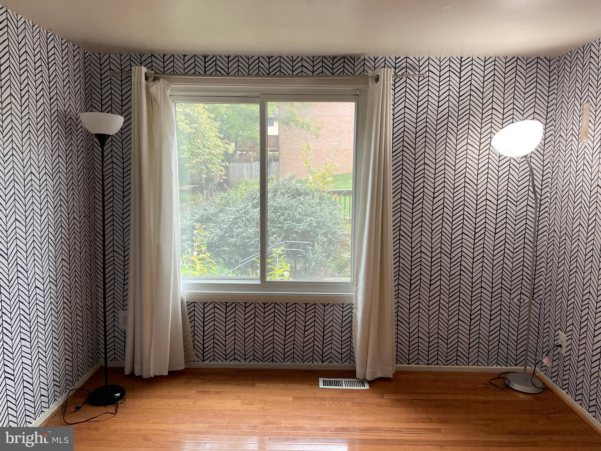 JEFFERS GLEN - Residential