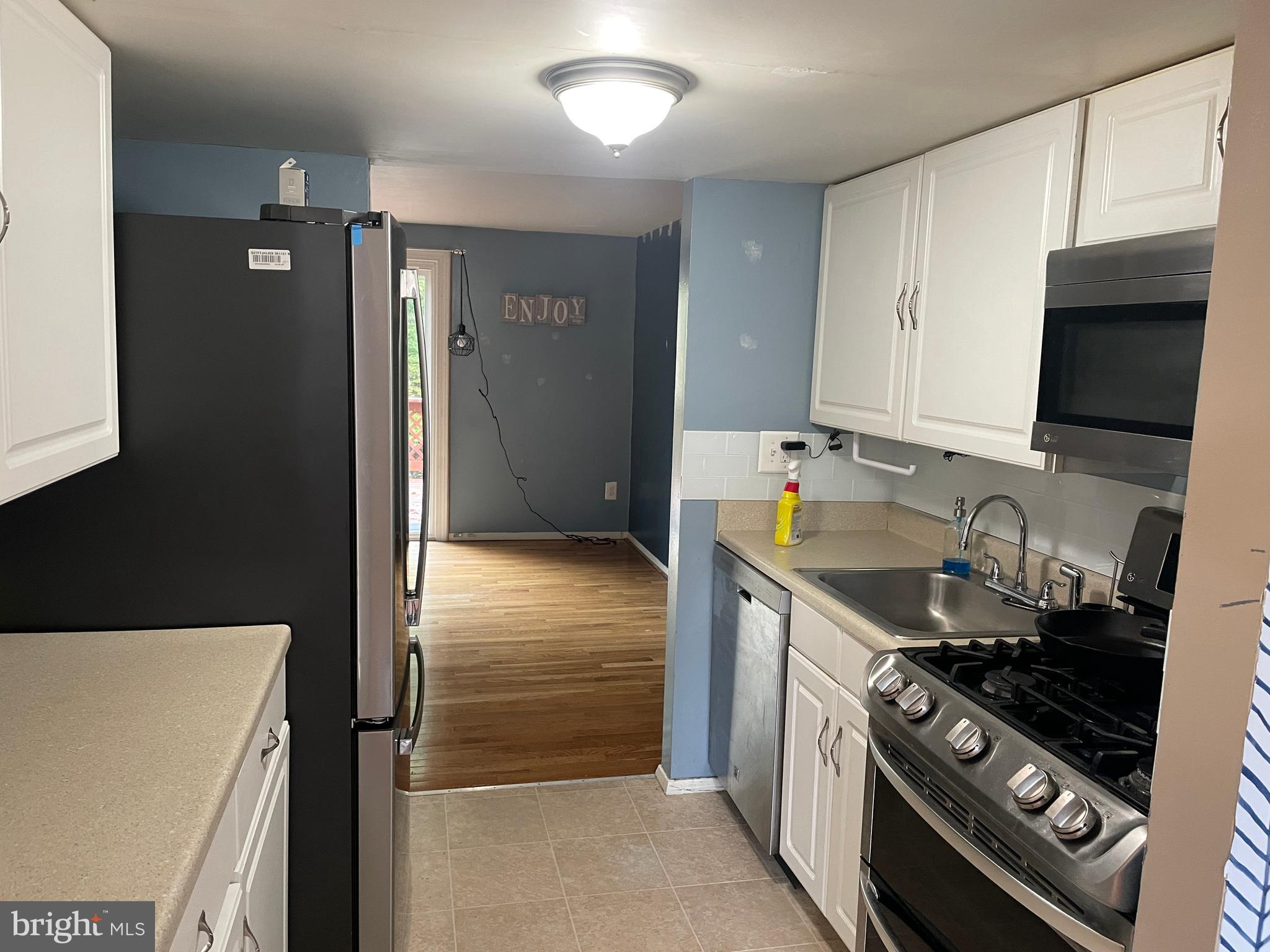 JEFFERS GLEN - Residential