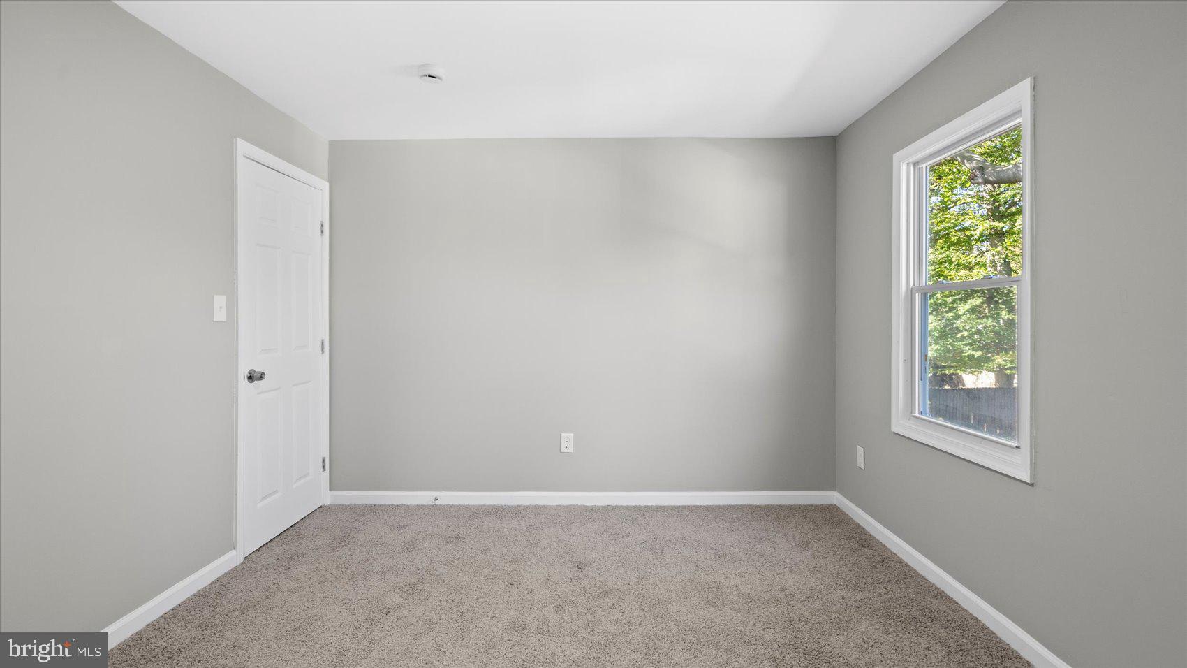 CATONSVILLE MANOR - Residential