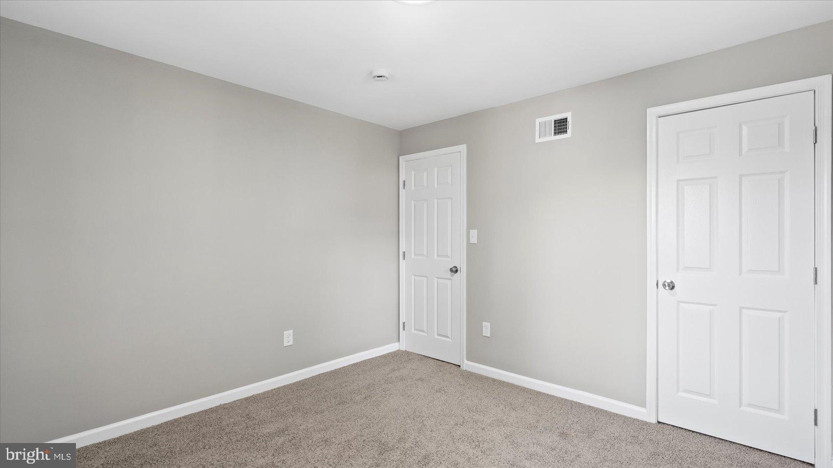 CATONSVILLE MANOR - Residential