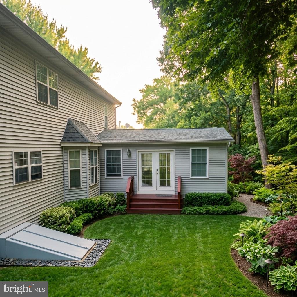 4805 ASHFORD PLACE