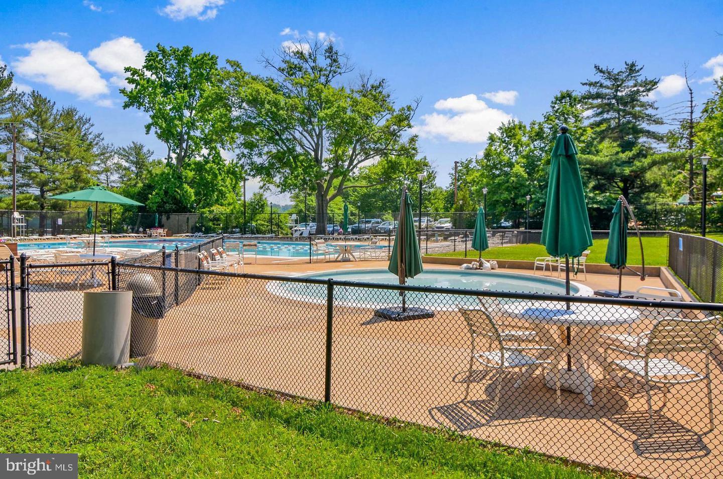 PARKFAIRFAX - Residential