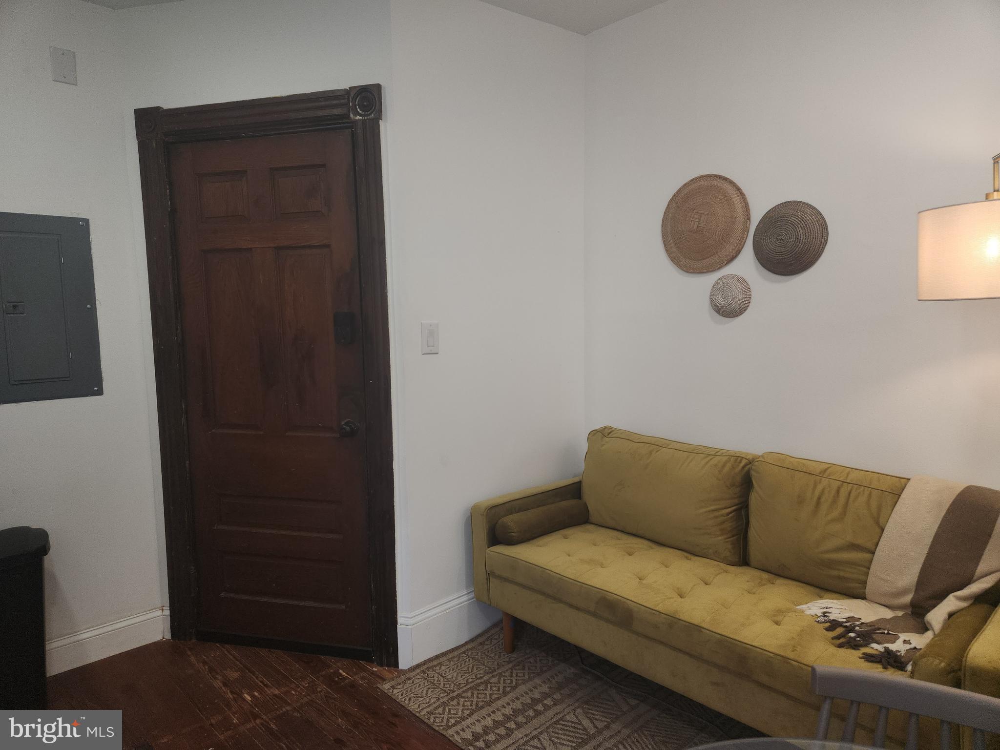 UNIVERSITY CITY - Residential Lease