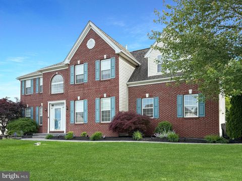 31 LONG MEADOW ROAD ROYERSFORD PA 19468