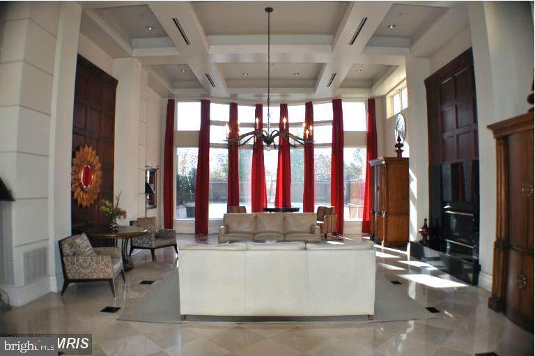 MARQUIS AT VIENNA STATION - Residential