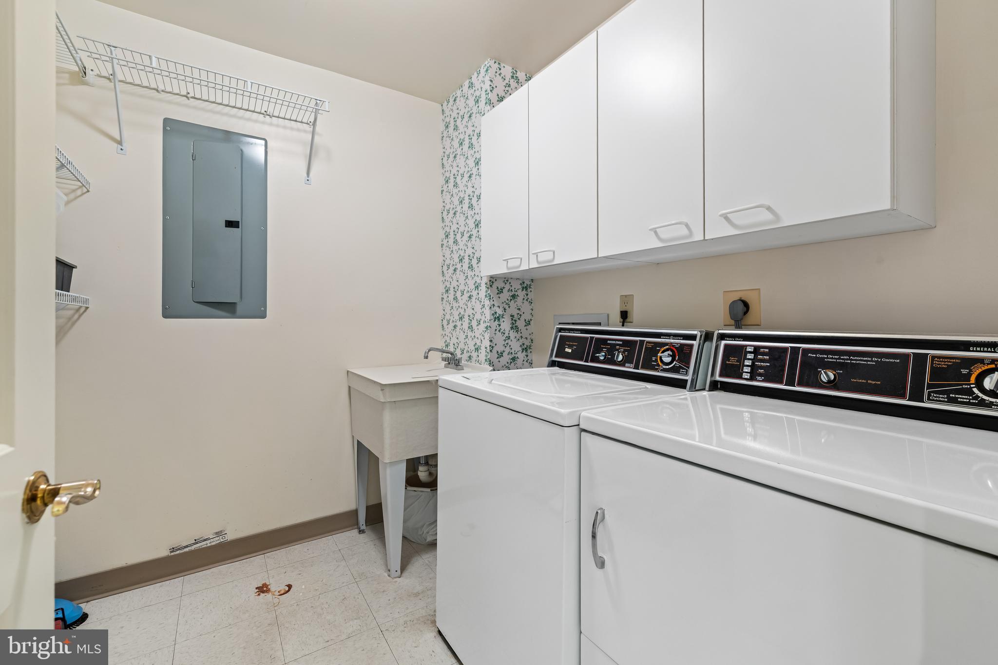 GUILFORD - Residential