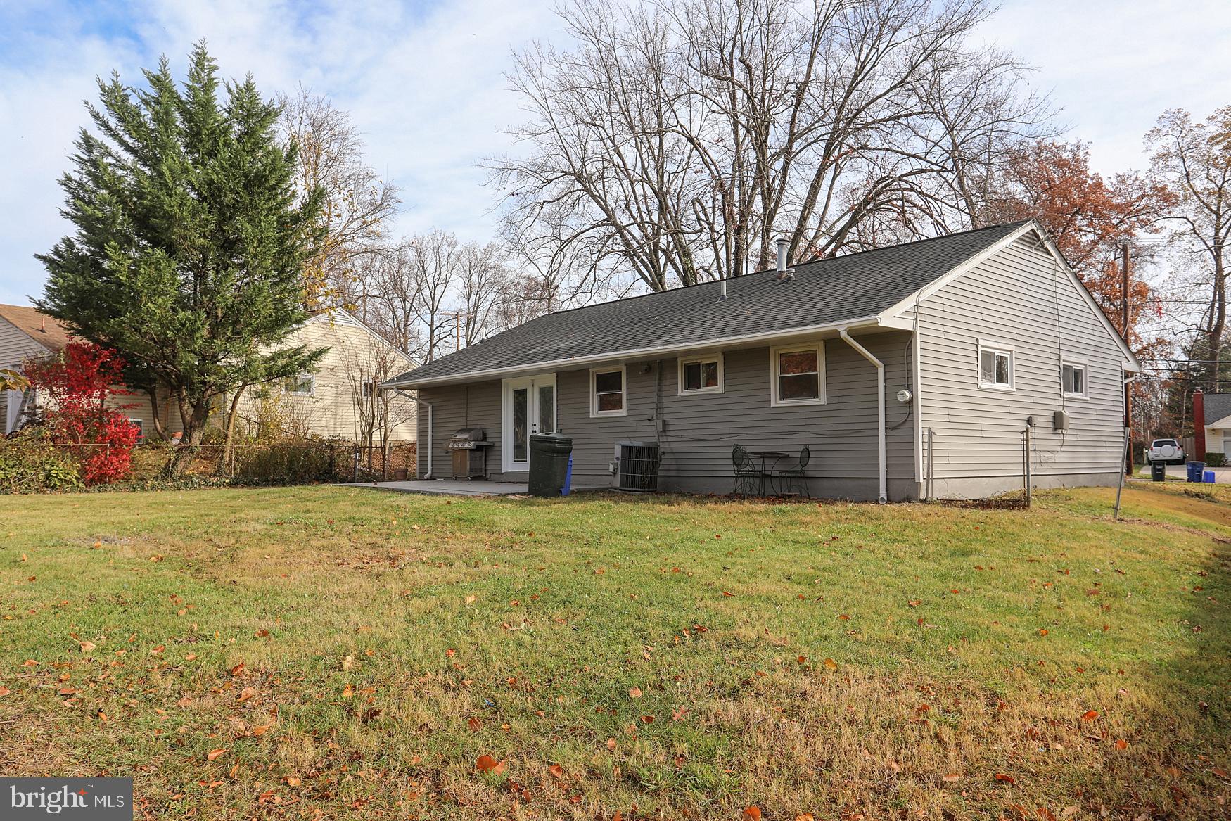 WHEATON WOODS - Residential Lease