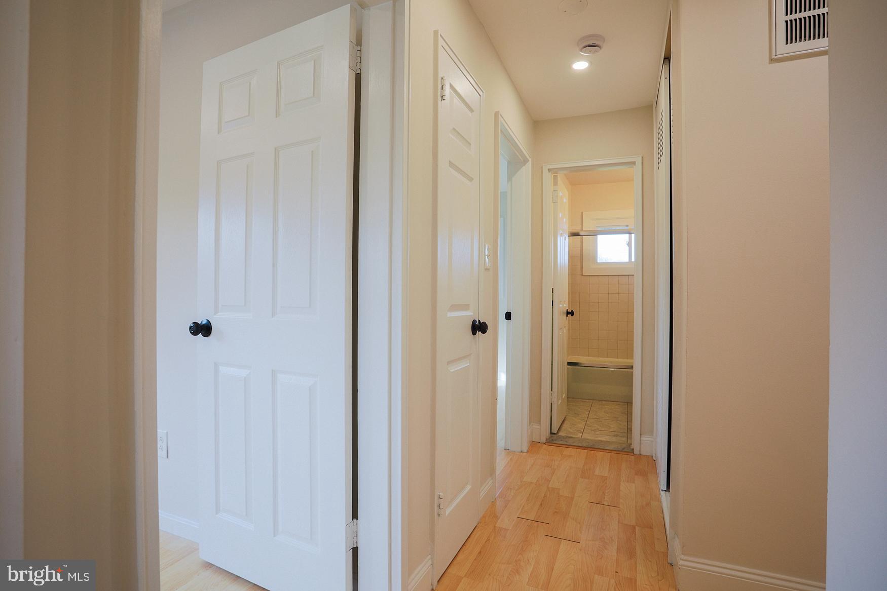 WHEATON WOODS - Residential Lease