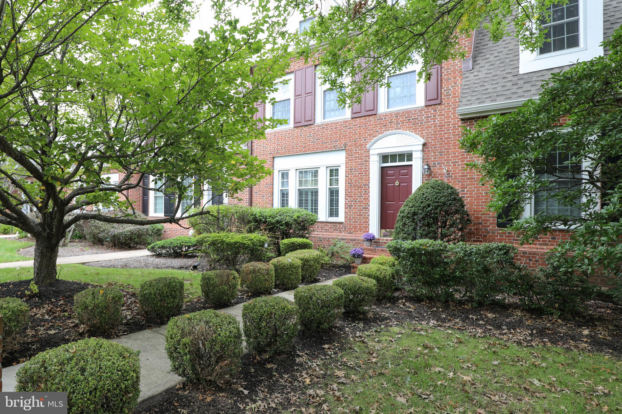 HERITAGE HILLS - Residential