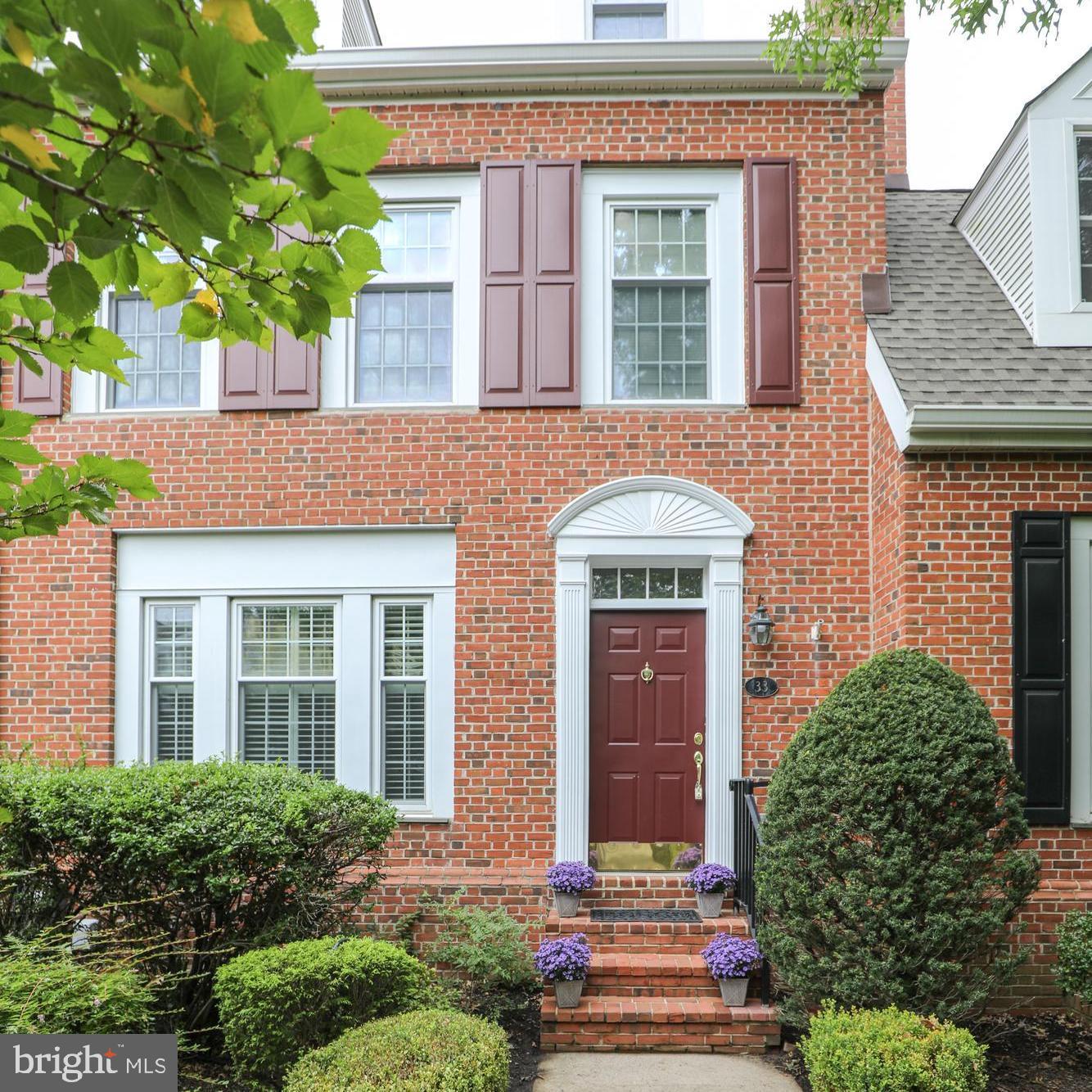 HERITAGE HILLS - Residential