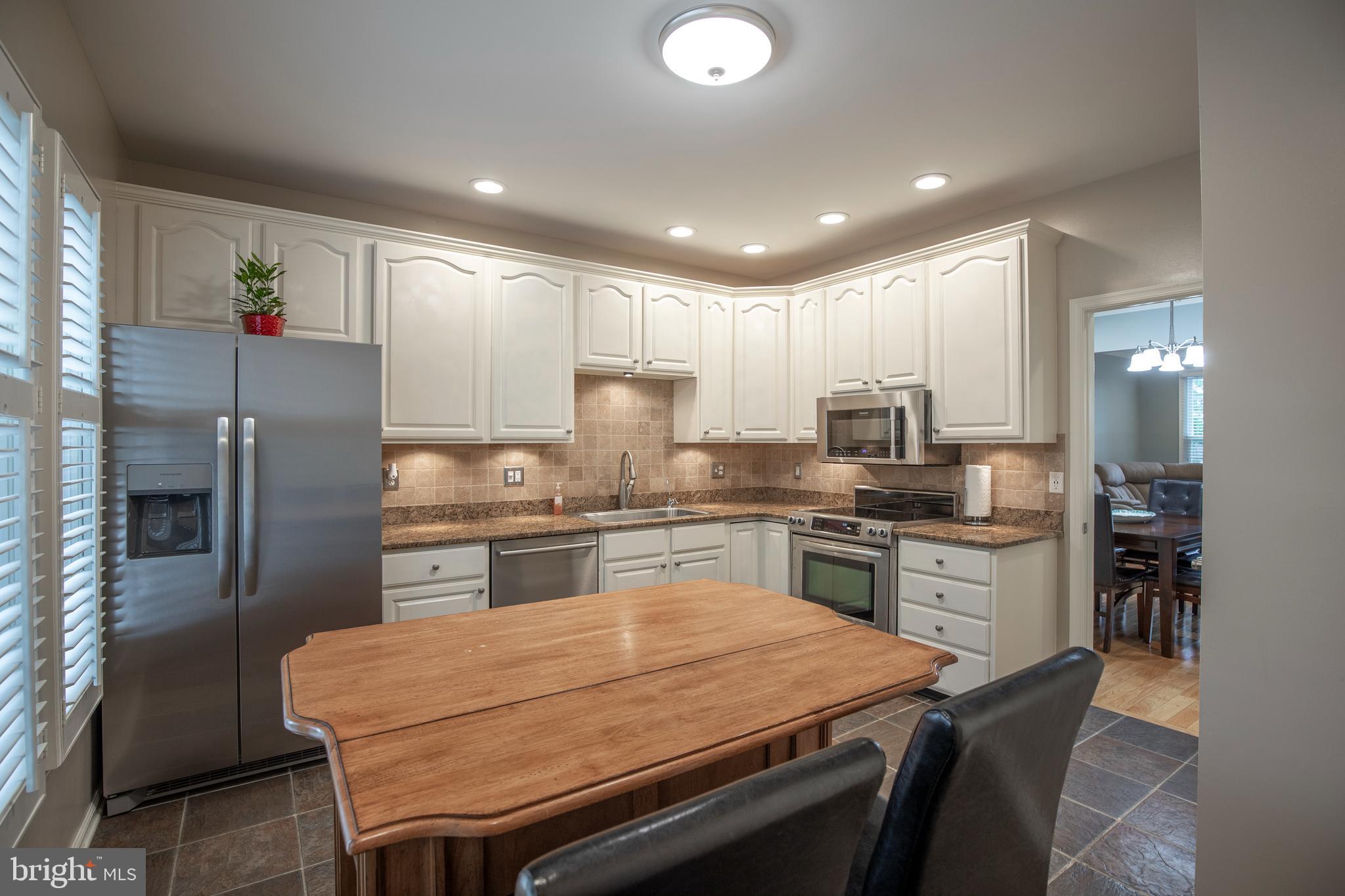 HERITAGE HILLS - Residential