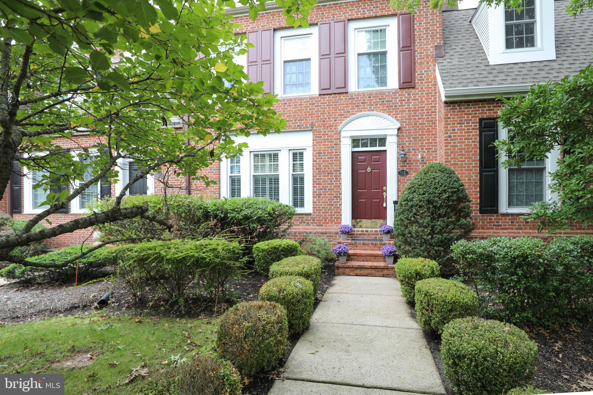 HERITAGE HILLS - Residential