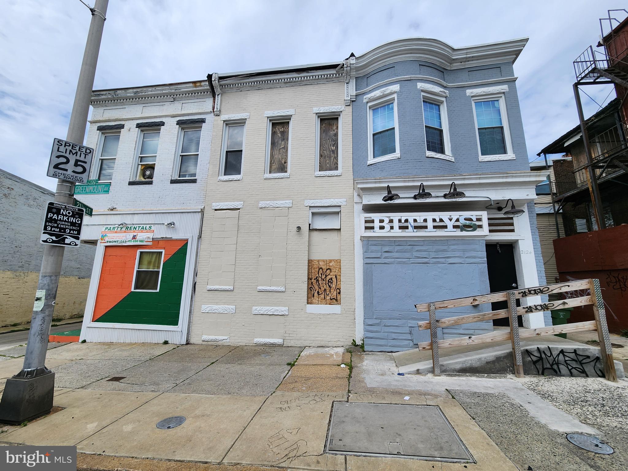 2122 GREENMOUNT AVENUE