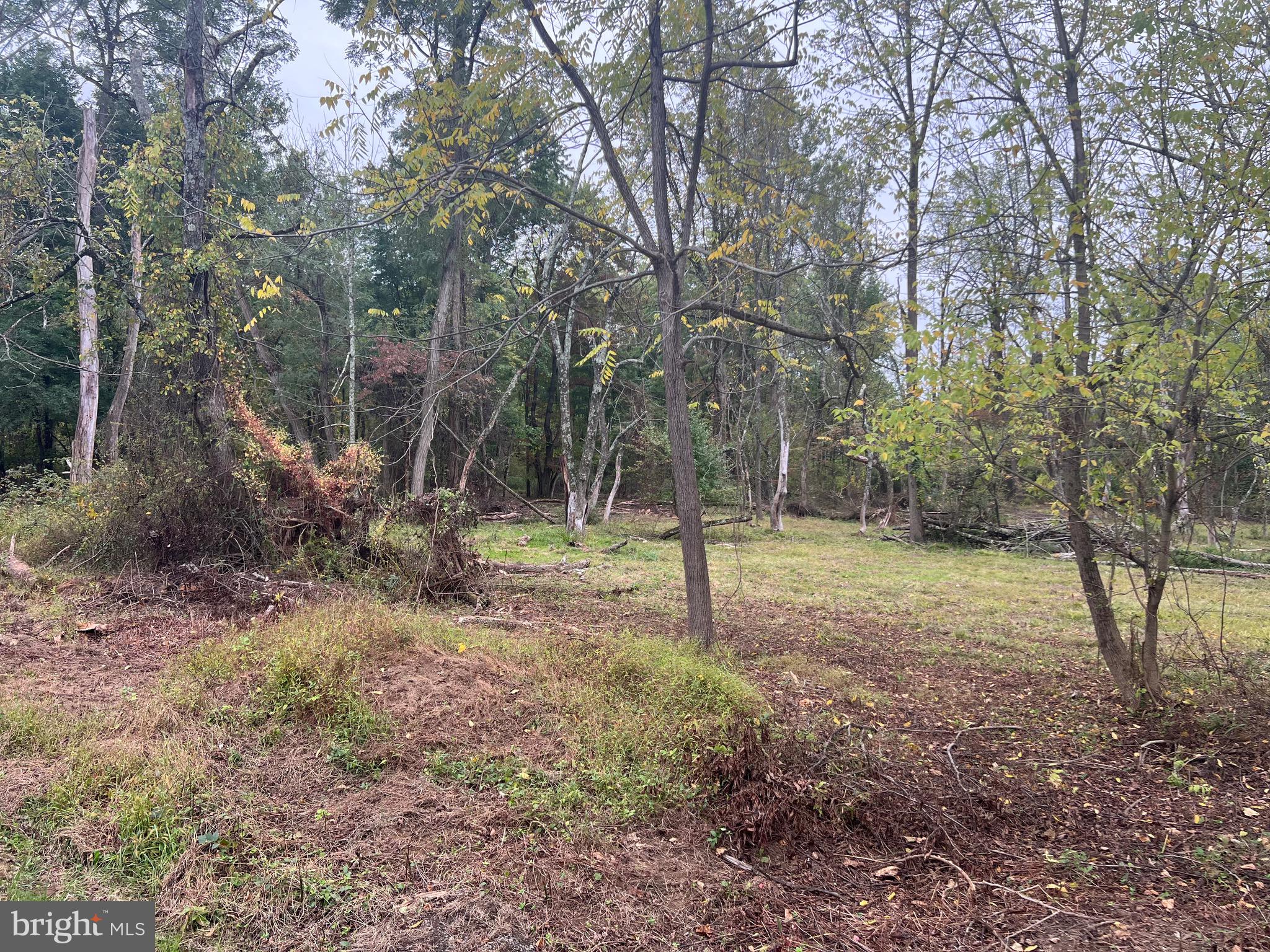 2400 HORSESHOE TRAIL