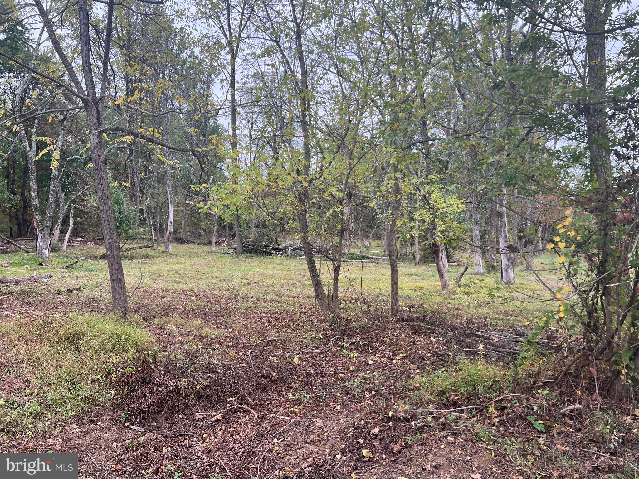 2400 HORSESHOE TRAIL