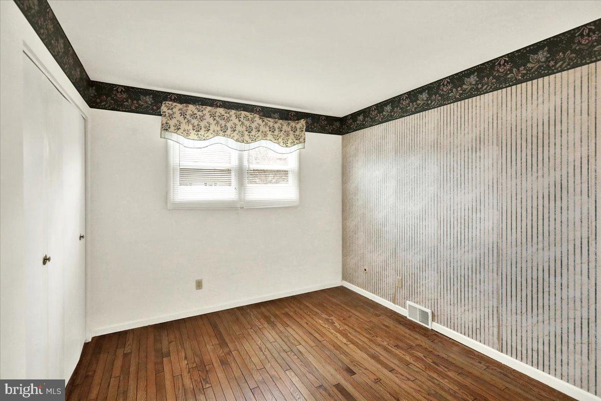 WHITFIELD - Residential