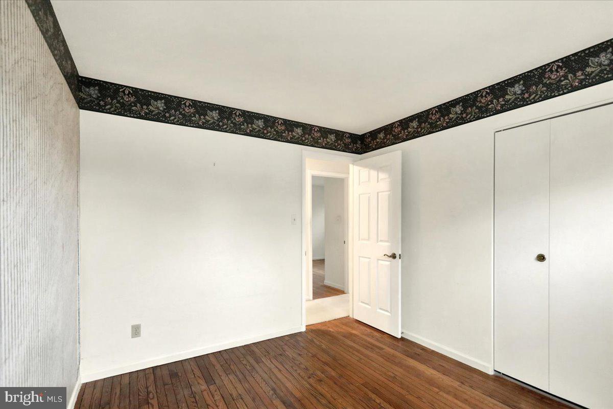 WHITFIELD - Residential