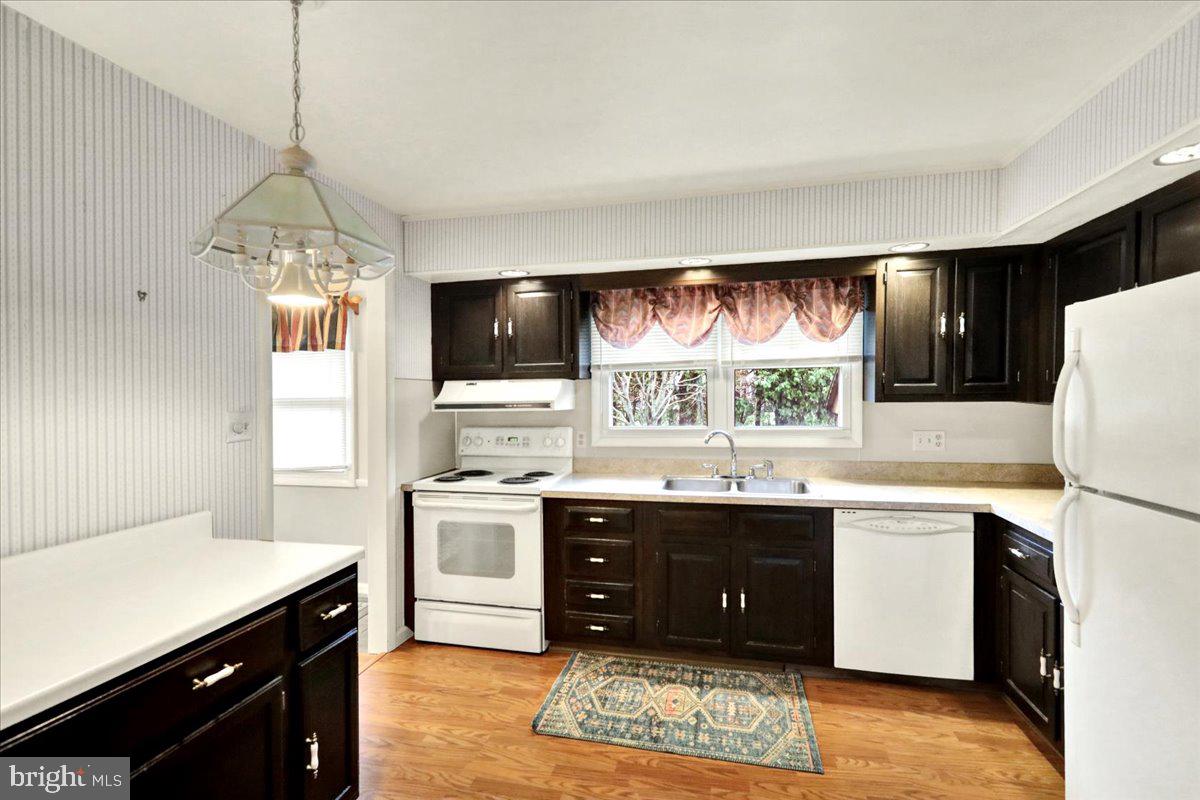 WHITFIELD - Residential