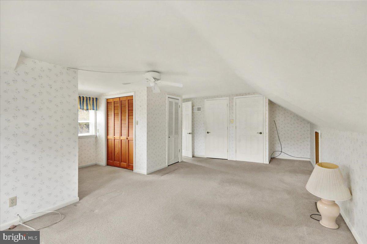 WHITFIELD - Residential