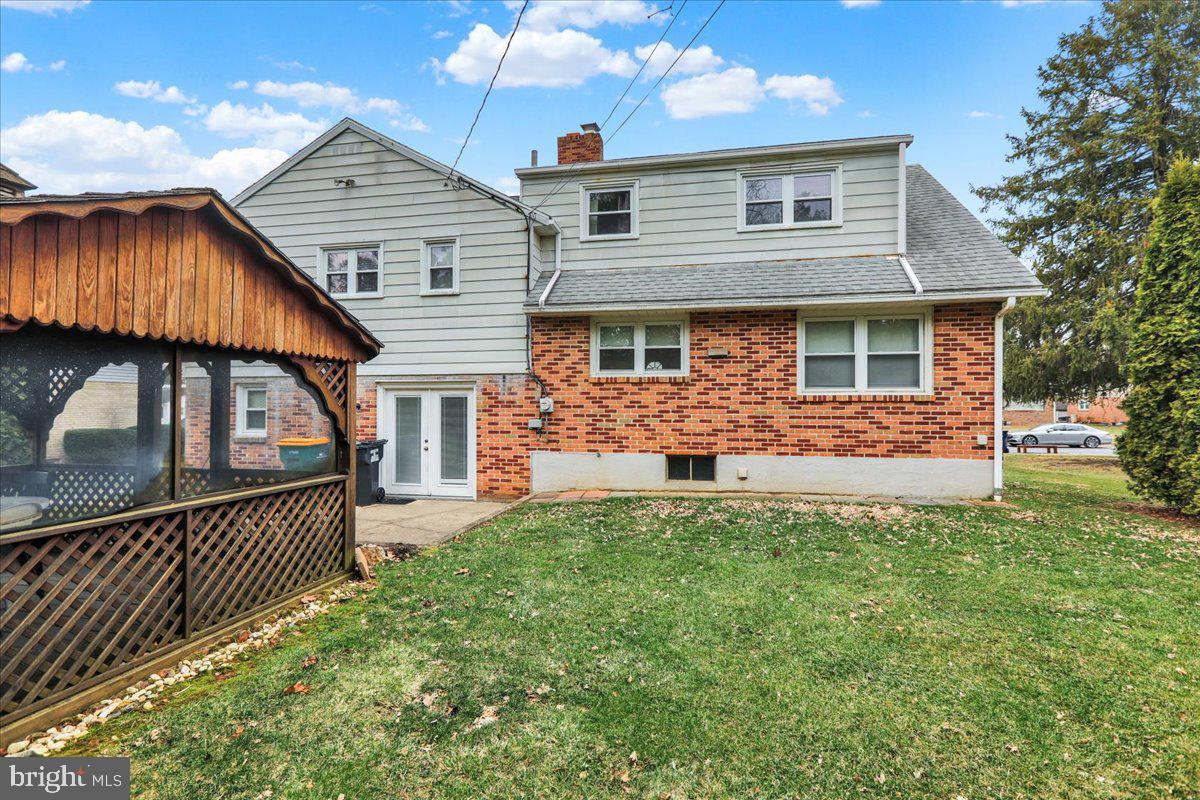 WHITFIELD - Residential