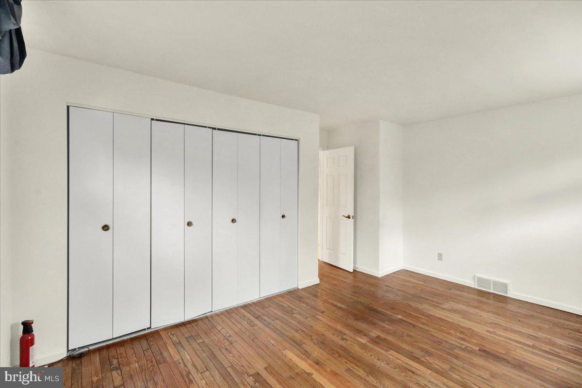 WHITFIELD - Residential