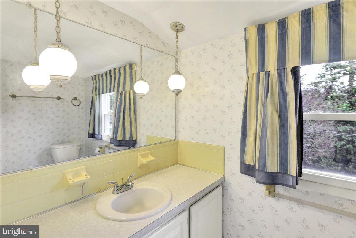 WHITFIELD - Residential