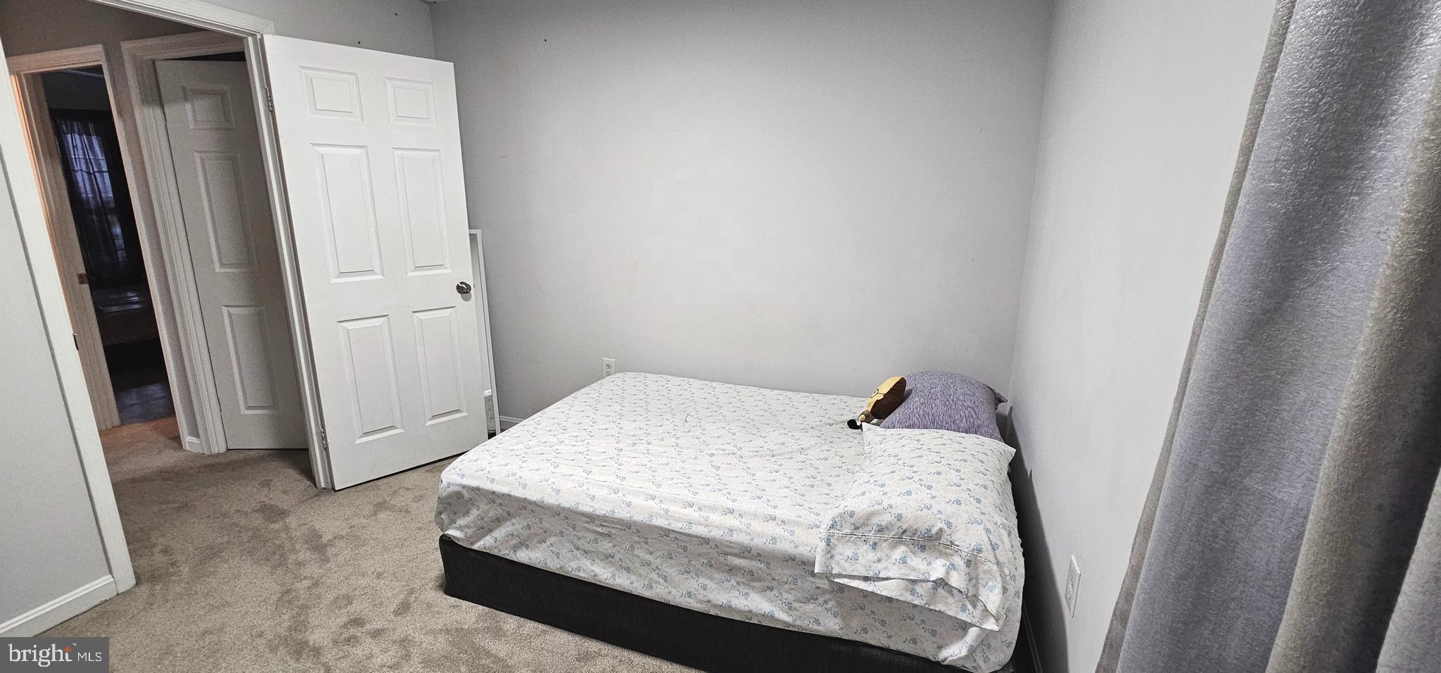 HIGHLAND MEADOWS - Residential