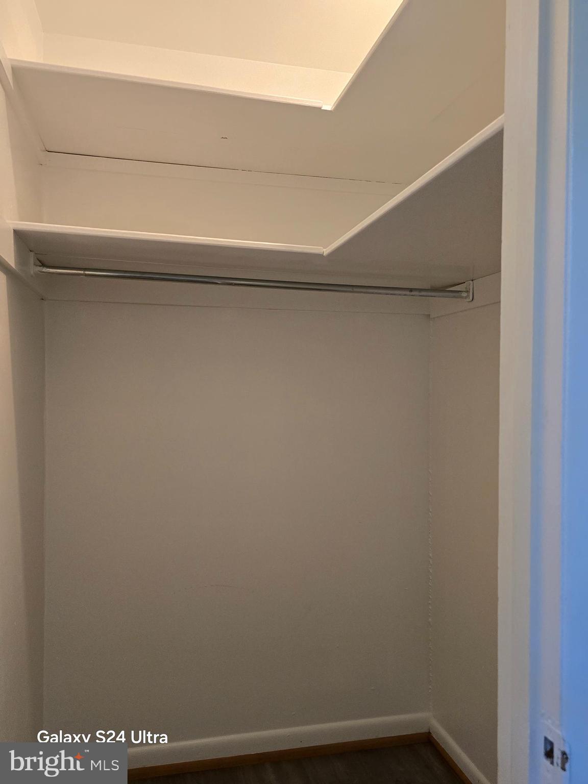 PARKSIDE CONDOMINIUMS - Residential Lease