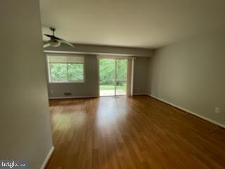 PARKSIDE CONDOMINIUMS - Residential Lease