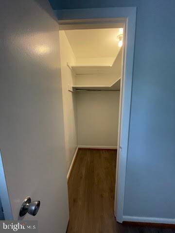 PARKSIDE CONDOMINIUMS - Residential Lease