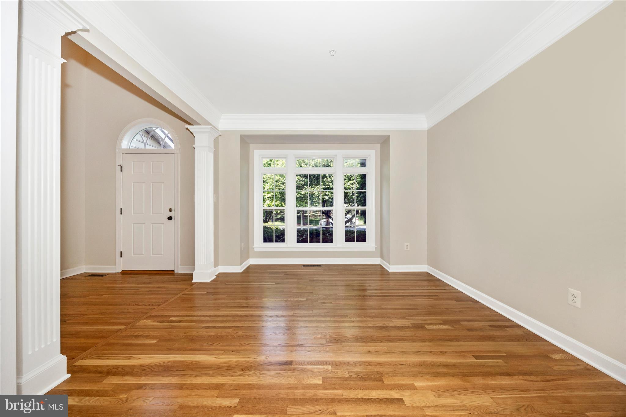 9876 NOTTING HILL DRIVE