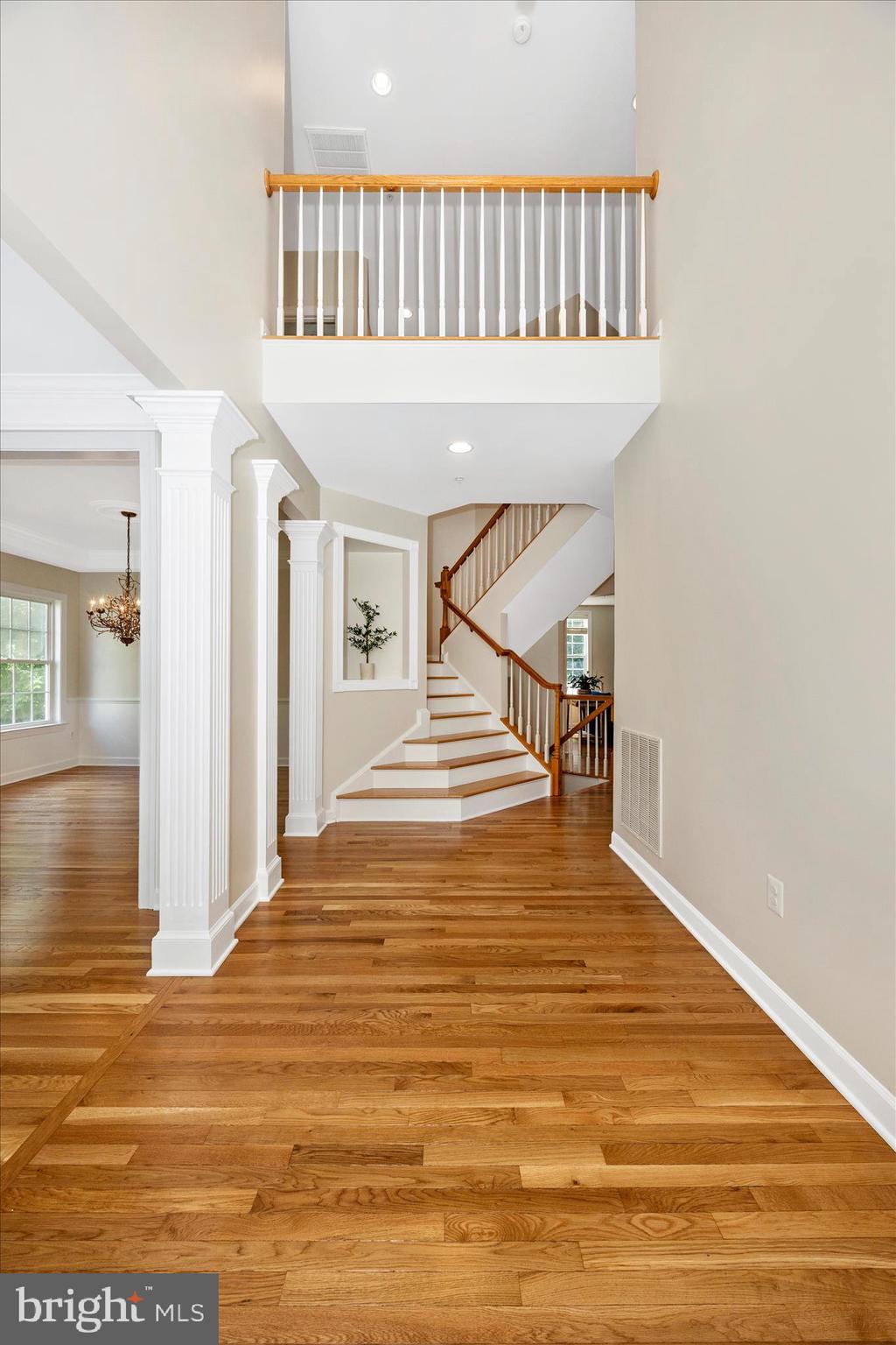 9876 NOTTING HILL DRIVE